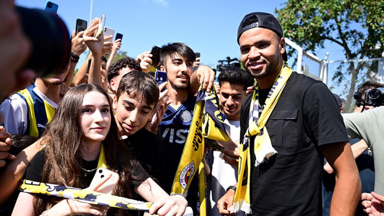 النصيري يصبح أغلى صفقة في تاريخ الدوري التركي