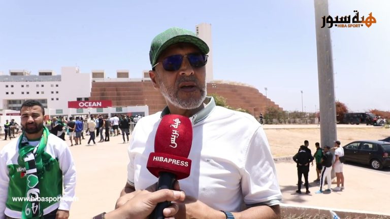 مشجع رجاوي يندد بالشغب وينتفض ضد المسؤولين عن توزيع التذاكر