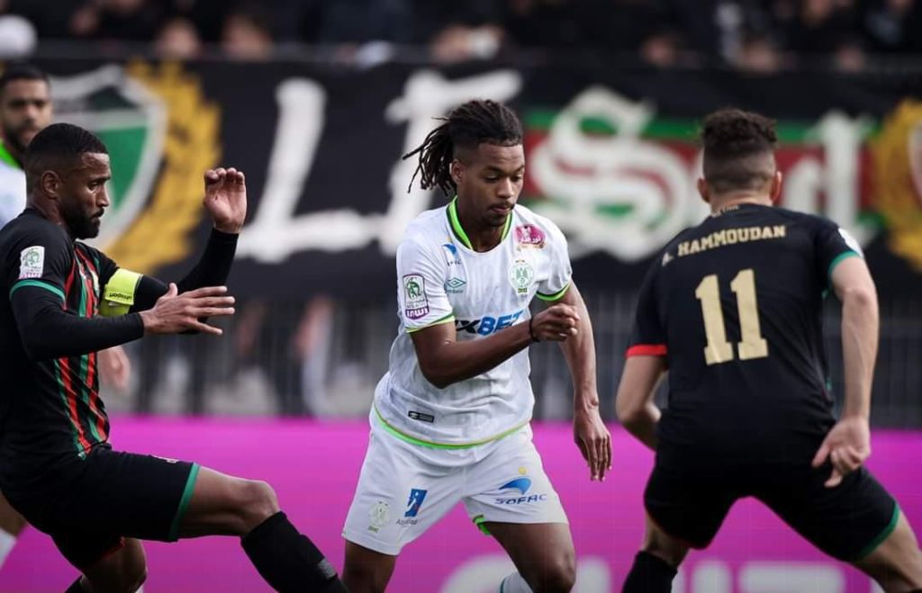 التشكيلة المحتملة للجيش الملكي والرجاء الرياضي في نهائي كأس العرش