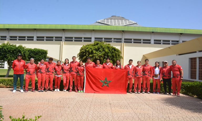 المنتخب الوطني للسباحة ينهي استعدادته للبطولة العربية في مصر