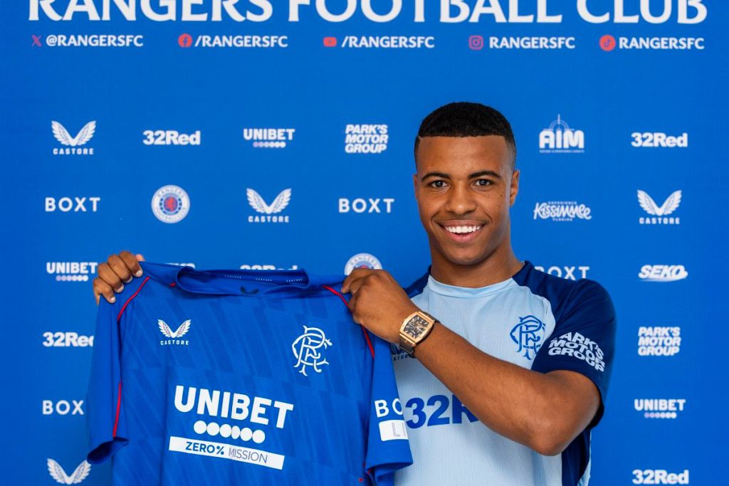 إنتقال 4 لاعبين من الدوري المغربي إلى الدوريات الأوروبية هذا الصيف