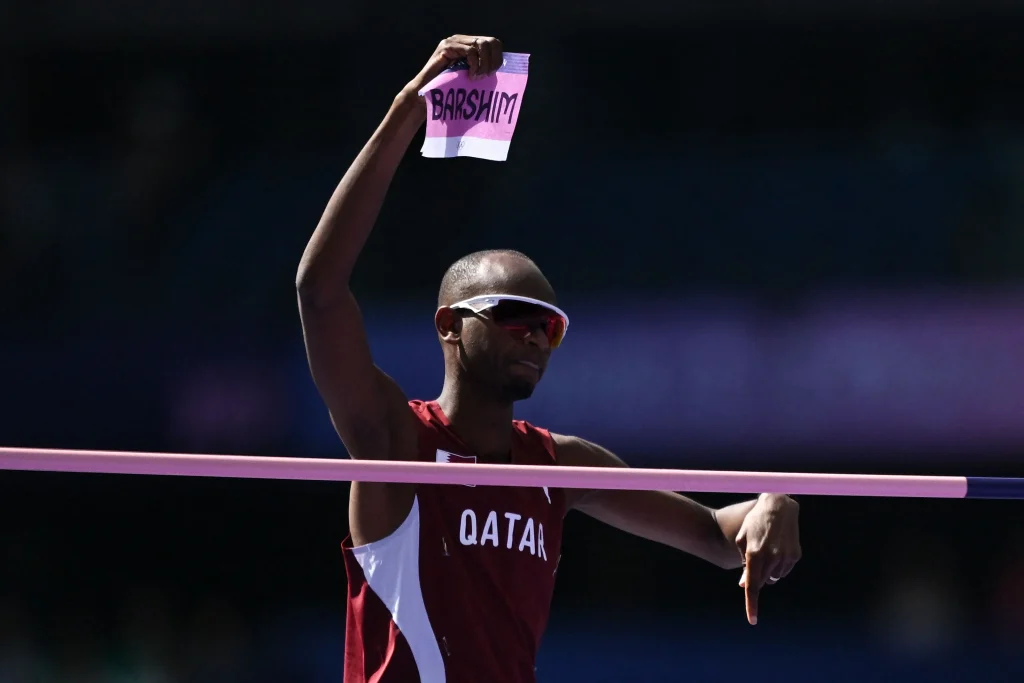 أولمبياد باريس.. القطري معتز برشم يتحدى الإصابة ويتأهل لنهائي الوثب العالي