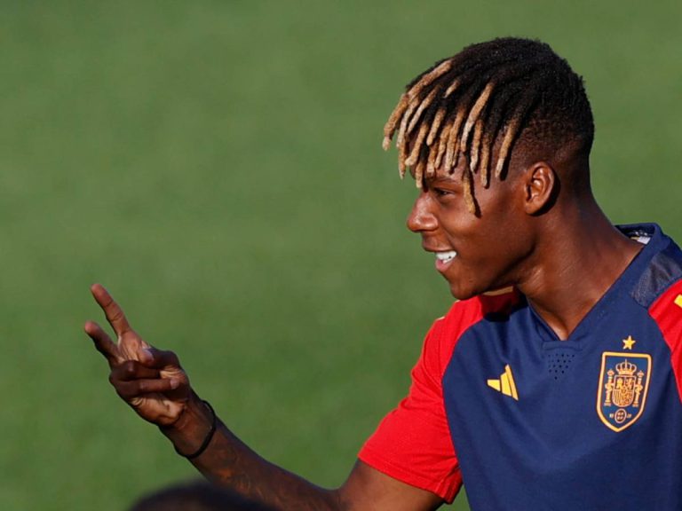 برشلونة يسارع الزمن لحسم صفقة نيكو ويليامز