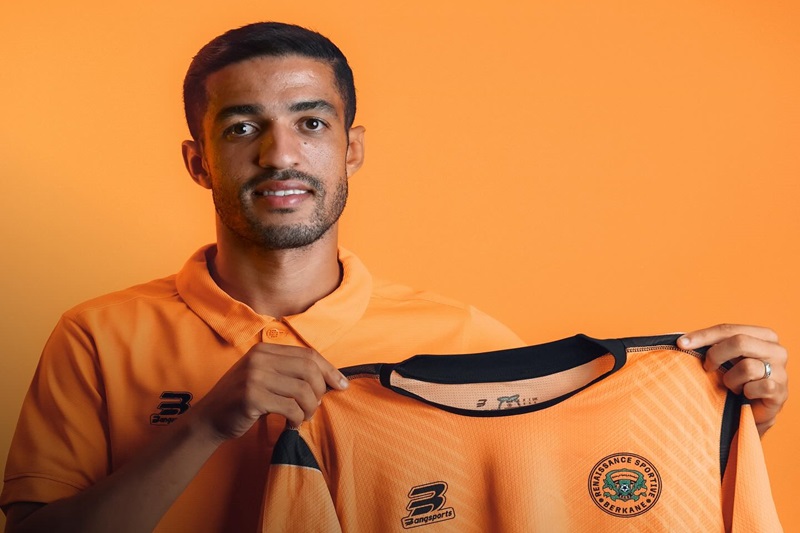 نهضة بركان يعلن تعاقده مع أيمن ساديل