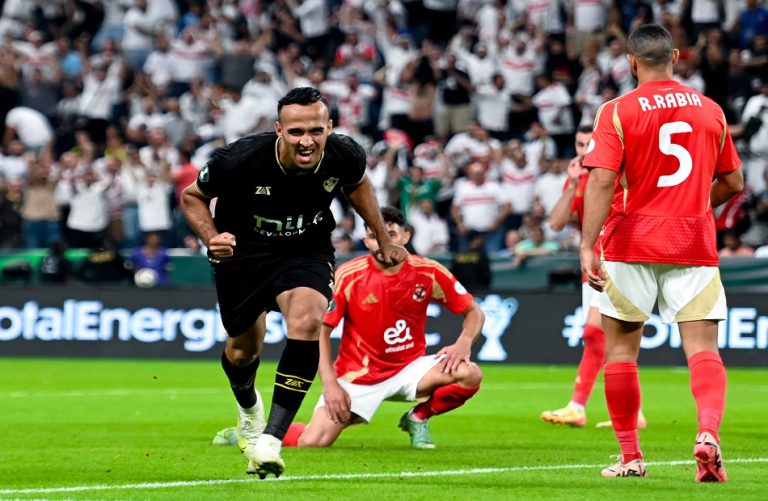 الزمالك يطيح بالأهلي ويتوج بطلا لكأس السوبر الإفريقي