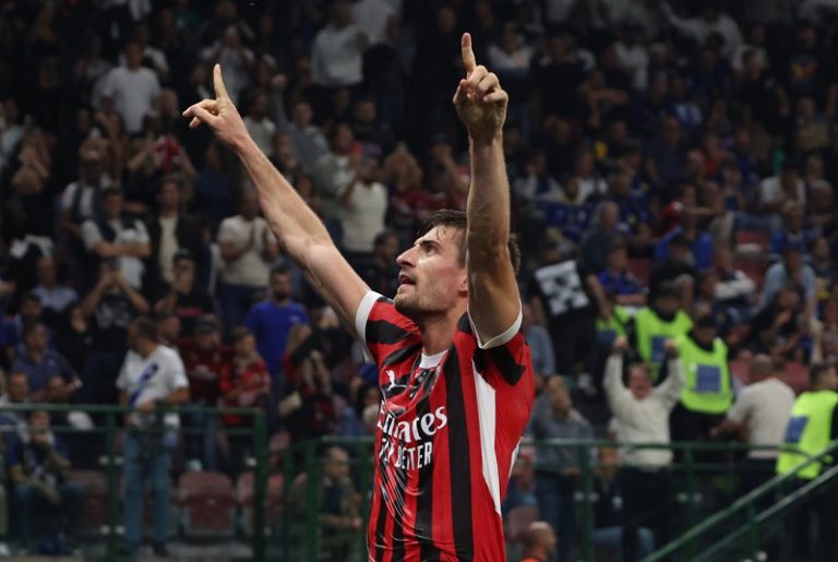 الدوري الإيطالي.. ميلان يهزم إنتر في "ديربي الغضب"