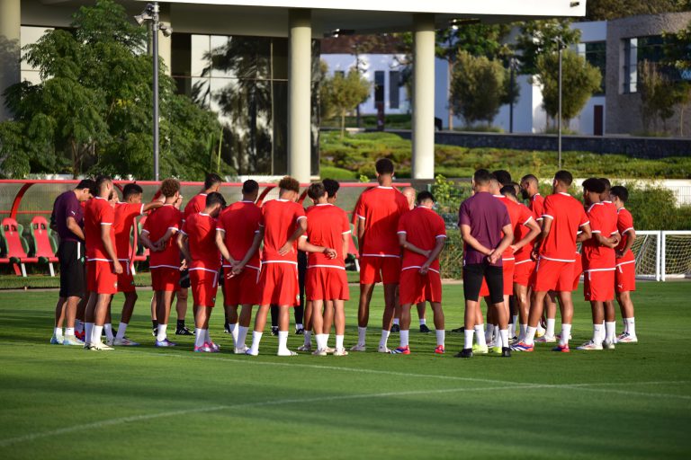 المنتخب الوطني يخوض حصتين تدريبيتين قبل السفر إلى أكادير لمواجهة الغابون وليسوتو