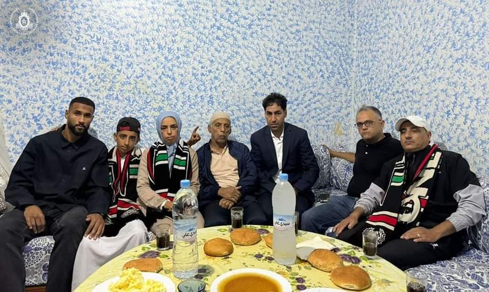 بادرة نبيلة من إدارة الجيش الملكي تجاه عائلة المشجع العسكري المتوفى