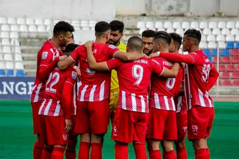 في بيان رسمي.. العصبة الإحترافية تكشف أسباب رفضها رفع عقوبة المنع عن المغرب التطواني