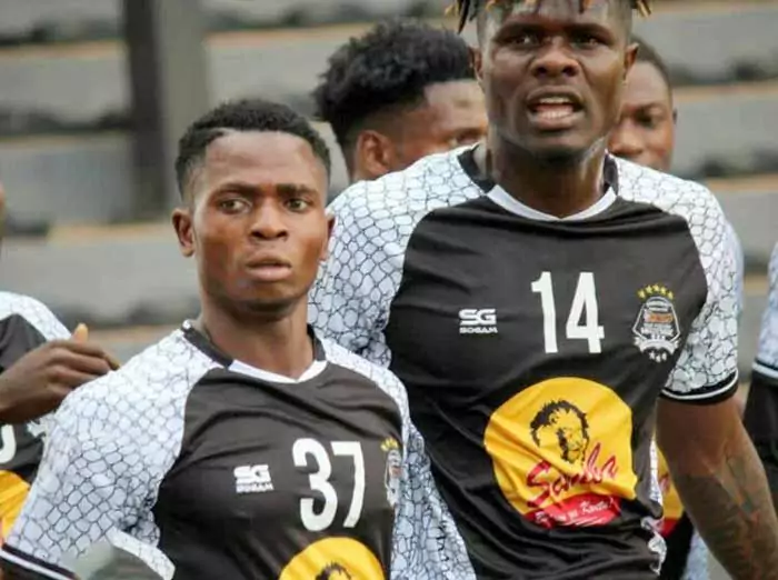 إصابة لاعب كونغولي بالجنون بعدما استعان بساحر لتطوير مستواه!