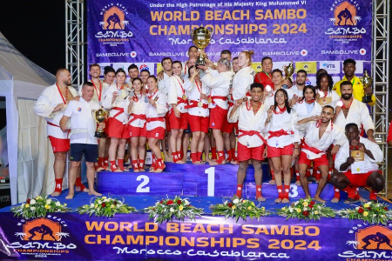 المنتخب المغربي يتوج بالميدالية البرونزية في بطولة العالم لرياضة السامبو الشاطئية
