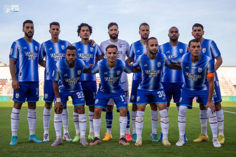 البطولة الإحترافية.. إتحاد طنجة يفوز على الرجاء الرياضي ويلحق به الهزيمة الثانية
