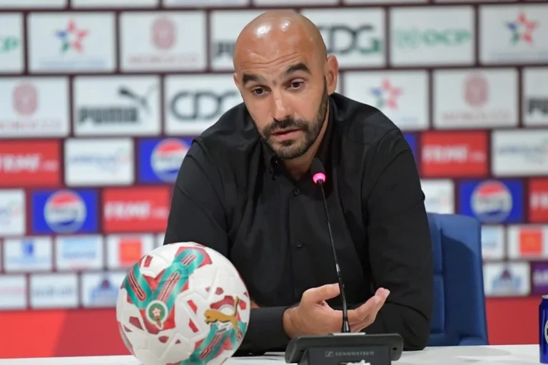 الركراكي: "فنربخشة وغلطة سراي وباناثينايكوس أندية كبرى كالرجاء والوداد والجيش في المغرب"