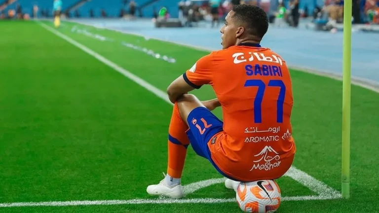 الصابيري يكشف أسباب رحيله عن الفيحاء السعودي