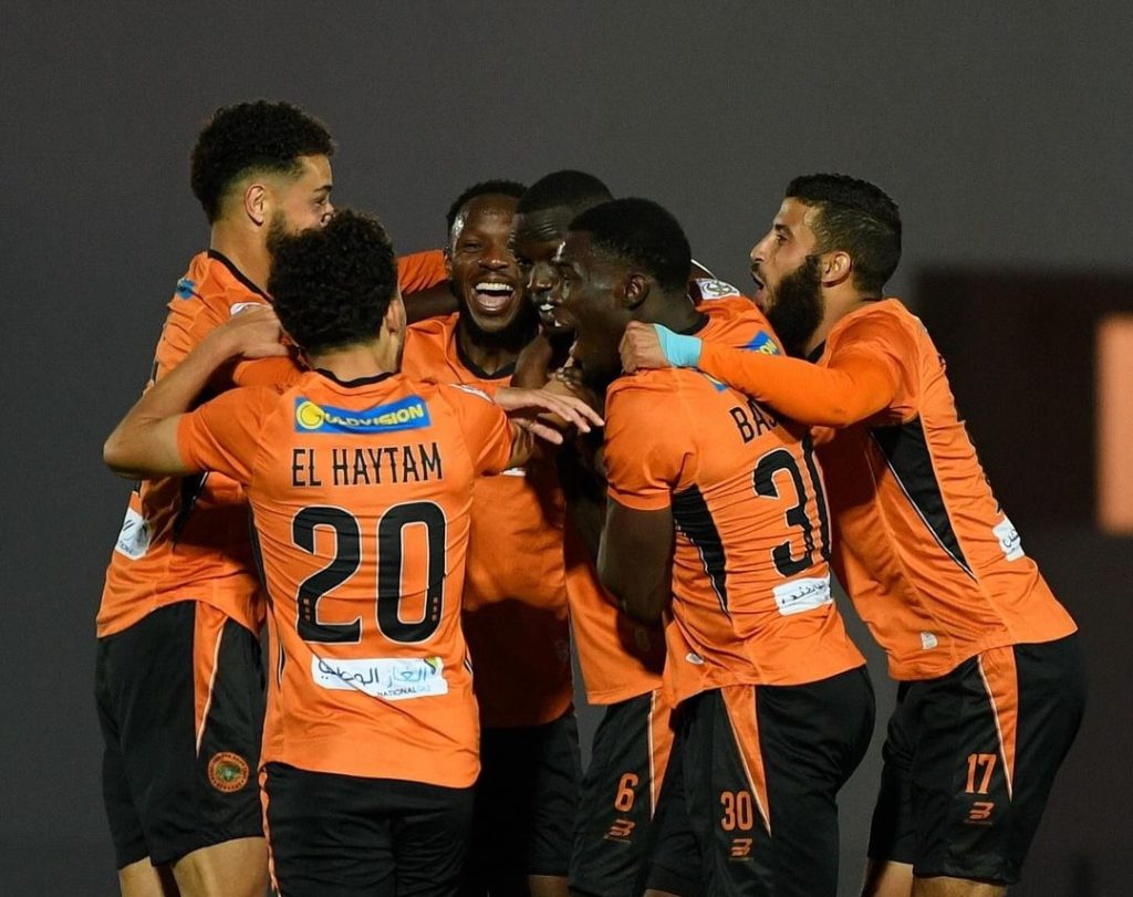 نهضة بركان ينفرد بصدارة الدوري بعد فوز مهم على حساب مضيفه الوداد