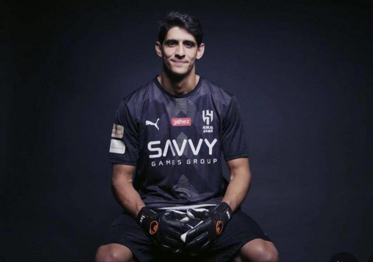 الهلال ينشر بيانا حول الحالة الصحية لبونو