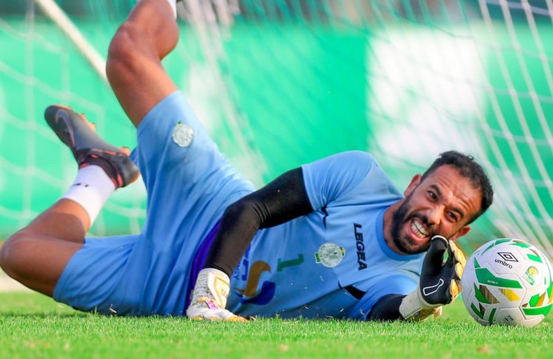 الاصابة تهدد مشاركة الزنيتي في مباراة "الكلاسيكو" أمام الجيش