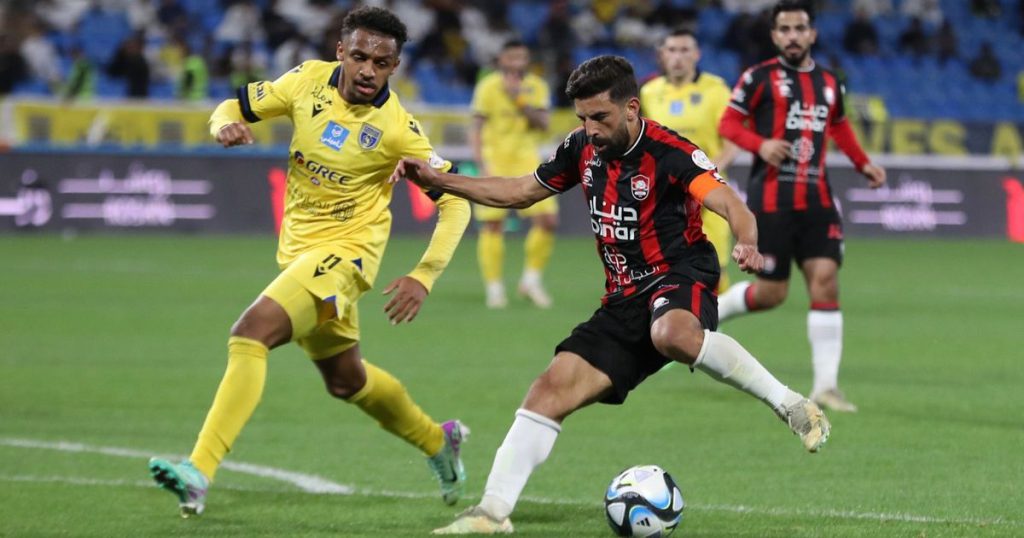 الرائد السعودي يعلن تعرض فوزير لقطع في الرباط الصليبي