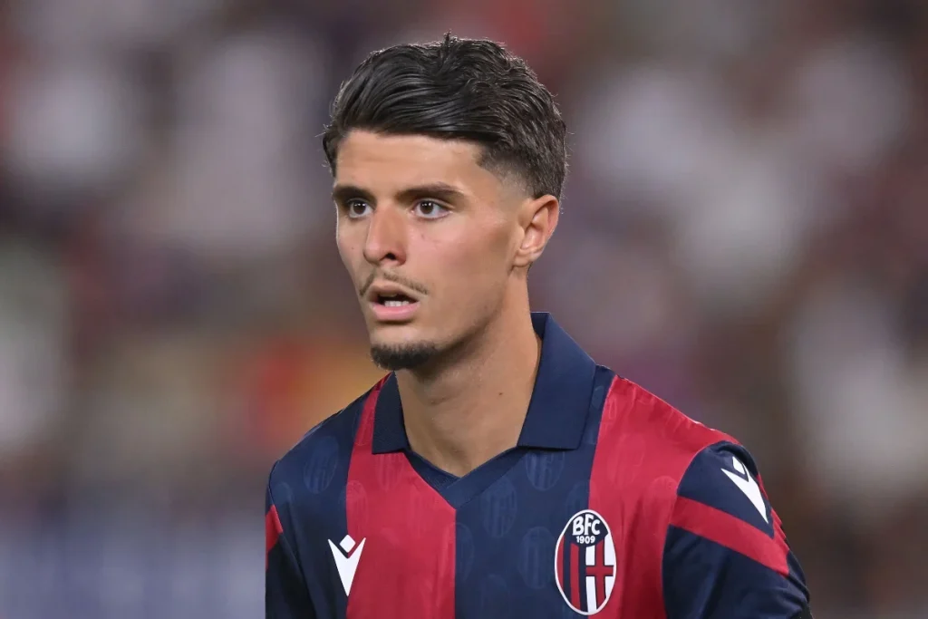 تطورات جديدة بشأن إصابة أسامة العزوزي