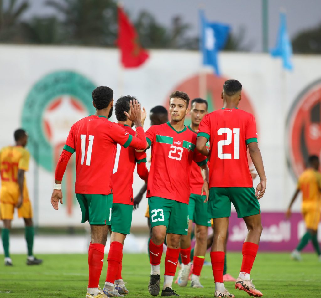 المنتخب المغربي لمواليد 2000 فما فوق يتعادل مع نظيره الغيني