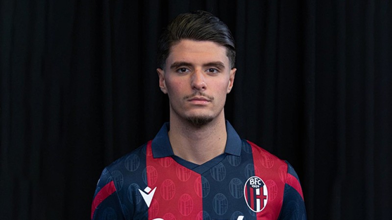 بولونيا الإيطالي يعلن خضوع أسامة العزوزي لعملية جراحية