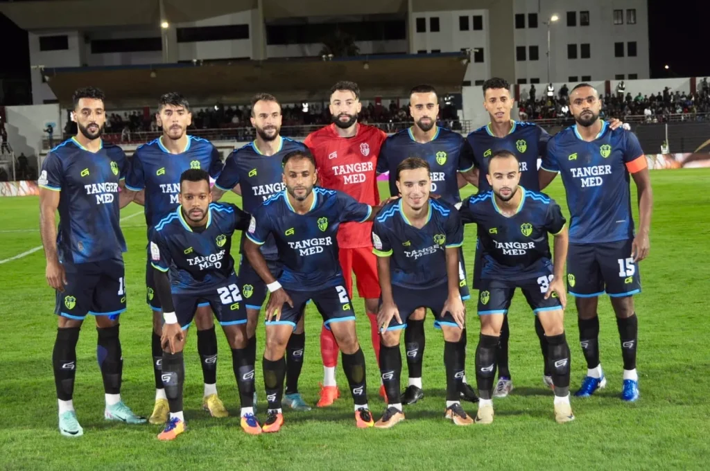 البطولة الإحترافية.. إتحاد طنجة يفوز على أولمبيك آسفي وينفرد بالصدارة
