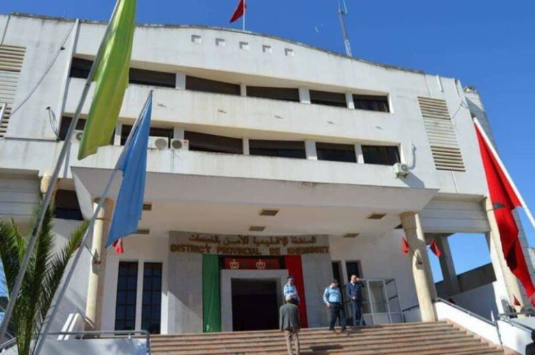 إيقاف 96 مشجعا ومصادرة أسلحة بيضاء بعد أحداث شغب الخميسات