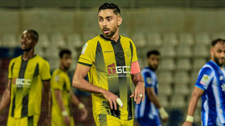 البطولة الإحترافية.. إتحاد طنجة يتعادل مع المغرب الفاسي البطولة الإحترافية.. إتحاد طنجة يتعادل مع المغرب الفاسي