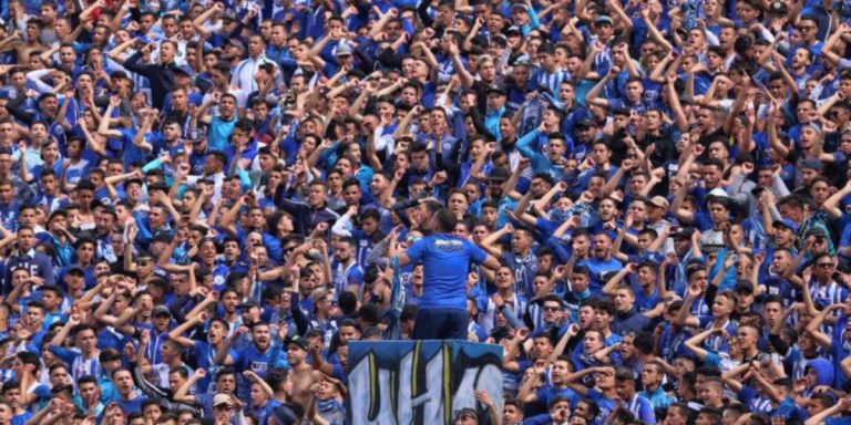 اتحاد طنجة يخفض أسعار تذاكر جماهيره لمواجهة الوداد