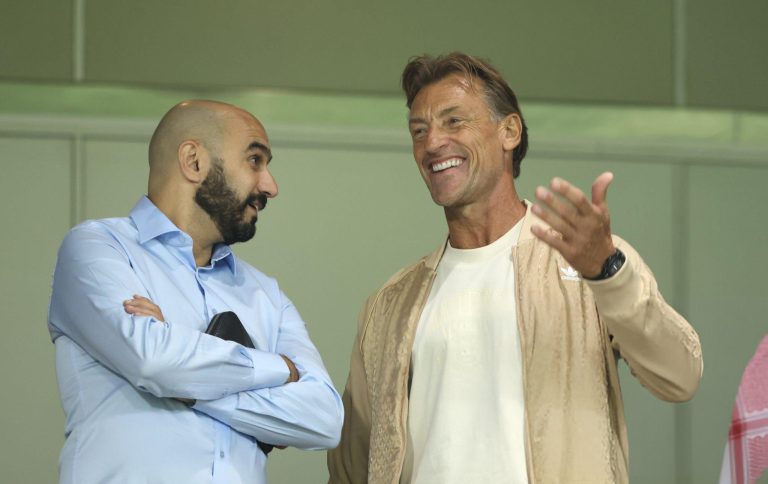 وليد الركراكي وهيرفي رونار