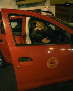 حكيمي يوثق زيارته للدار البيضاء (صور) حكيمي يوثق زيارته للدار البيضاء (صور)