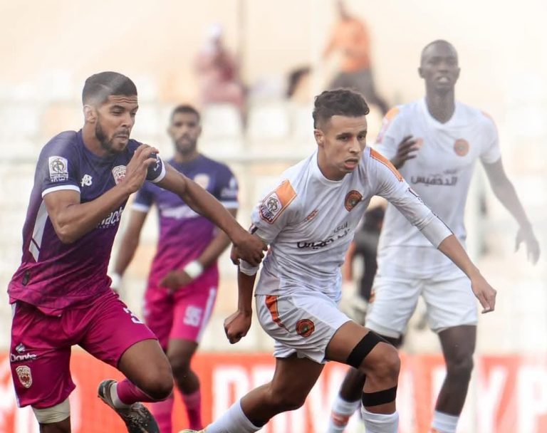 نهضة بركان ضد النادي المكناسي