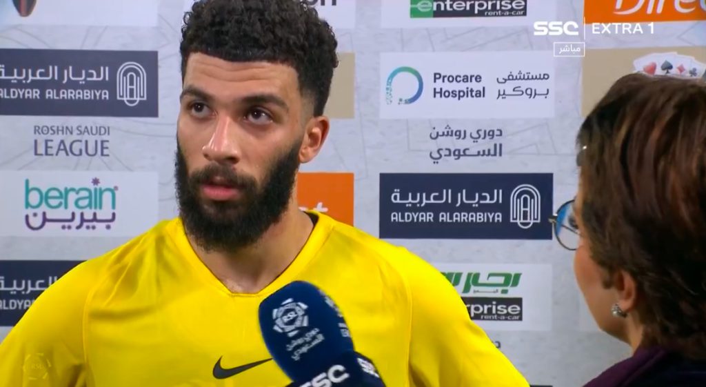 عبد الرحمن العبود مع المراسلة الصحفية