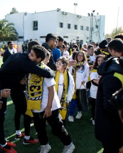 المغرب الفاسي يستقبل الطفلة "رميساء" رفقة أصدقائها (صور) المغرب الفاسي يستقبل الطفلة "رميساء" رفقة أصدقائها (صور)