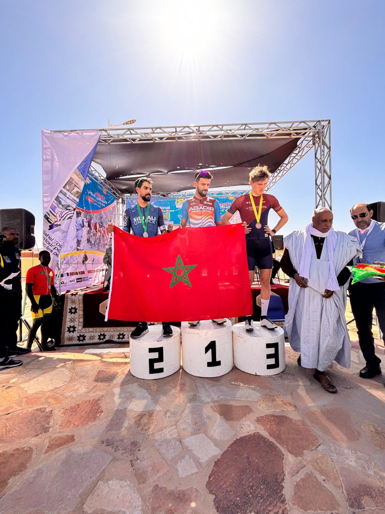 مواصلة التألق المغربي فرديا وجماعيا في طواف الساحل للدراجات