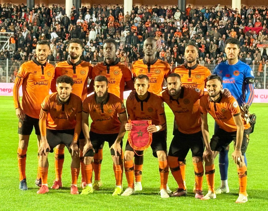 الاعلام الجزائري يستبعد حدوث الريمونتادا في لقاء نهضة بركان و شباب قسنطينة