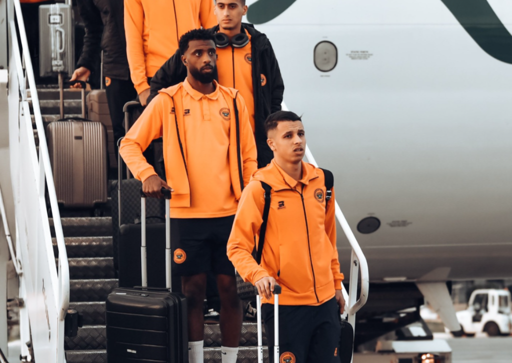 وصول بعثة نهضة بركان إلى الجزائر