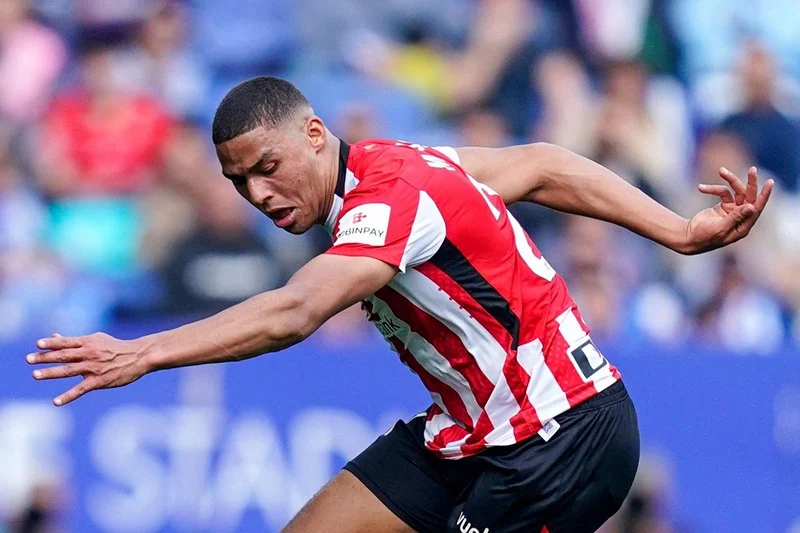 المغربي مروان سنادي لاعب بلباو