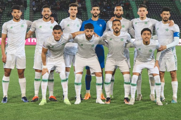 أزمة مالية تخنق مولودية وجدة واللجنة المؤقتة تتحرك لإنقاذ الموسم