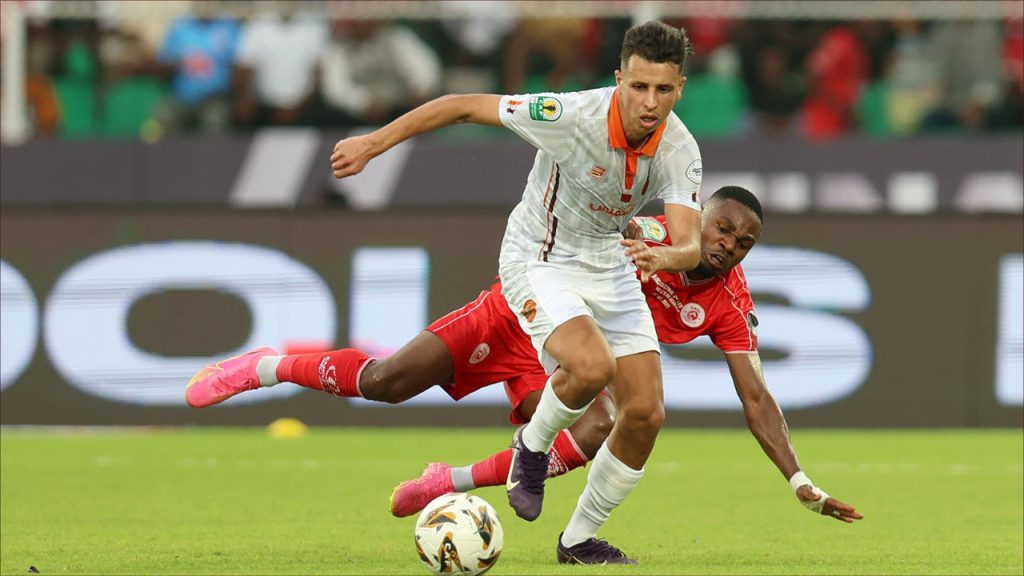 لقطة من مباراة نهضة بركان ضد سيمبا