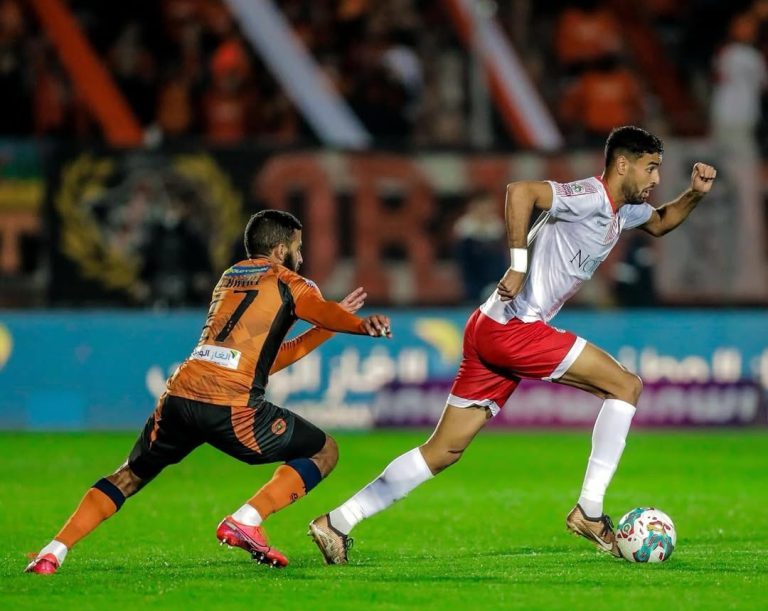 بن خالق يقترب من خوض أول تجربة احترافية بأوروبا عبر بوابة هال سيتي