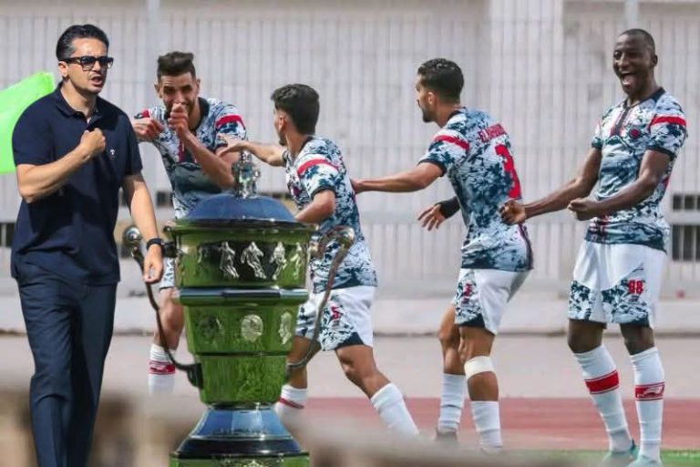 أولمبيك آسفي يتوج بكأس العرش لأول مرة في تاريخه