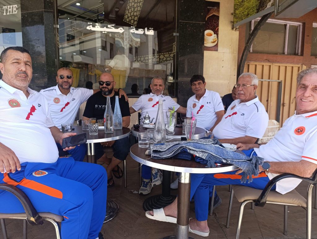 قدماء نهضة بركان يشدون الرحال إلى فاس لدعم الفريق في نهائي كأس العرش