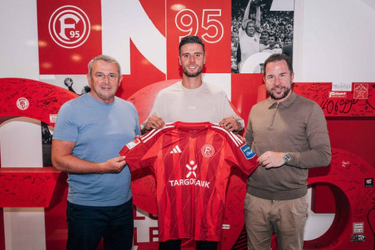 المغربي أنور العزوزي ينتقل إلى فورتونا دوسلدورف الألماني