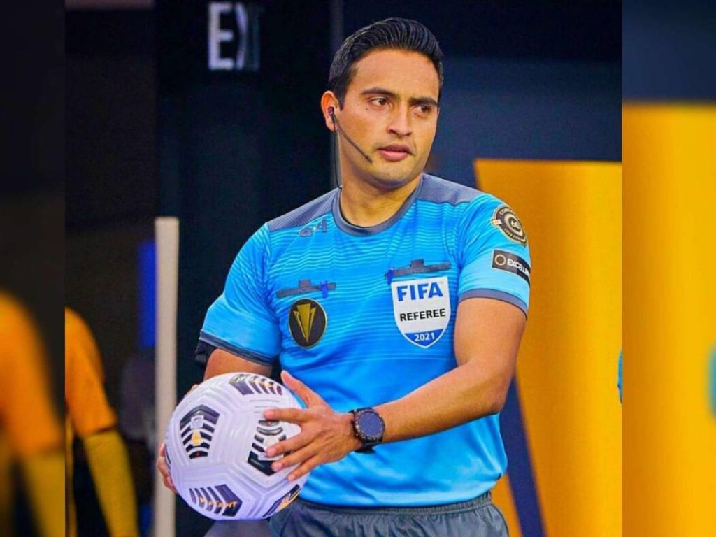 الحكم الهندوراسي سعيد مارتينيز