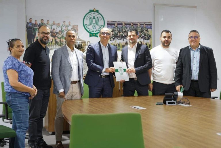 الرجاء الرياضي يعين الفرنسي سوماكل مديرا رياضيا