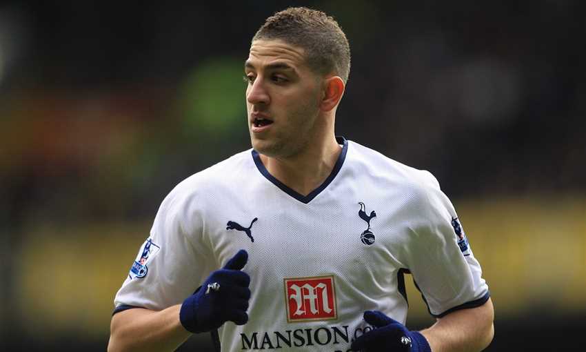 تاعرابت يكشف أسباب فشله مع توتنهام