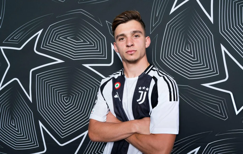 ريال مدريد يعلن انتقال مهاجمه ألفارو رودريغيز إلى إلتشي