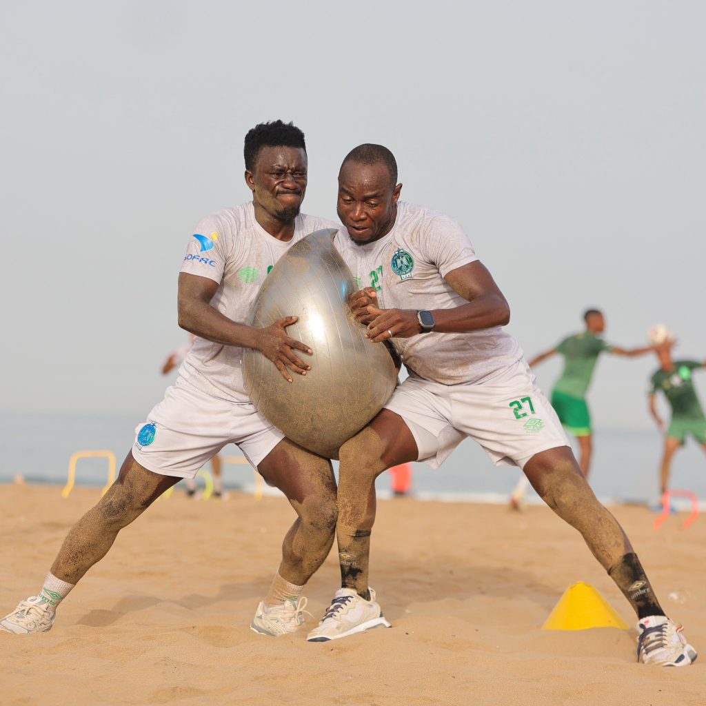 الرجاء يواصل تحضيراته في معسكر أكادير ويستعد لمواجهة خيتافي الإسباني