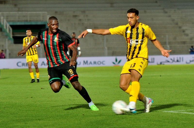 المغرب الفاسي ضد الجيش الملكي